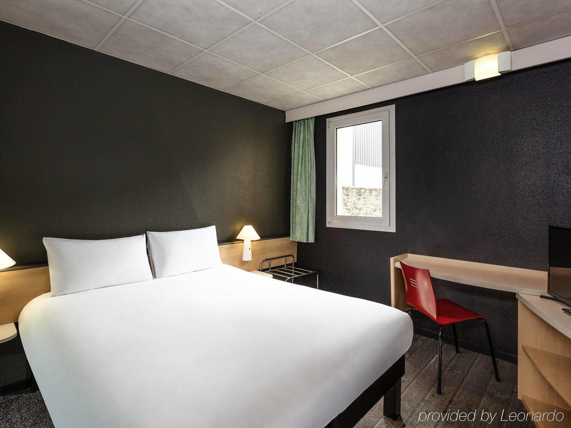 Ibis Lannion Hotel Exterior photo