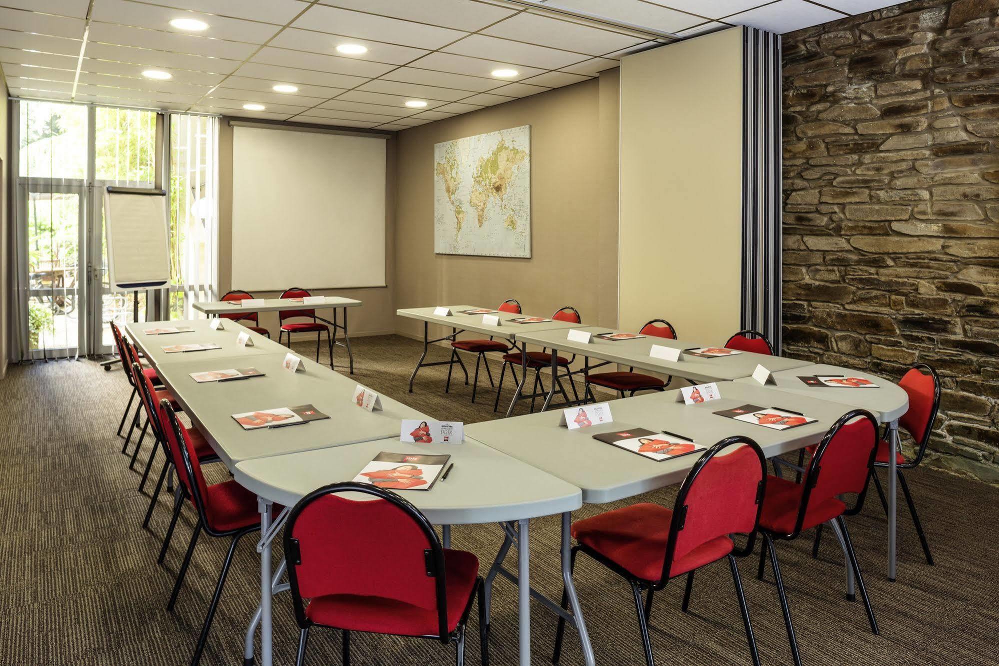 Ibis Lannion Hotel Exterior photo