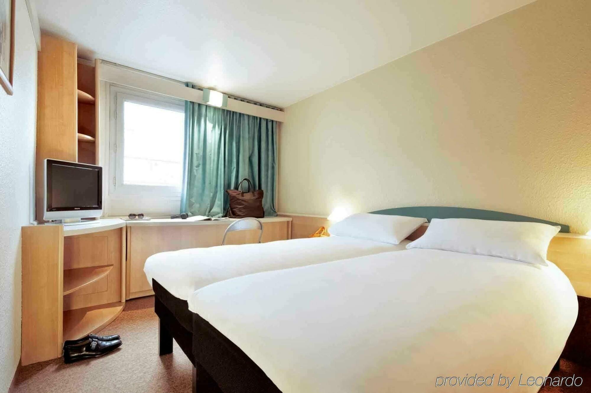 Ibis Lannion Hotel Exterior photo